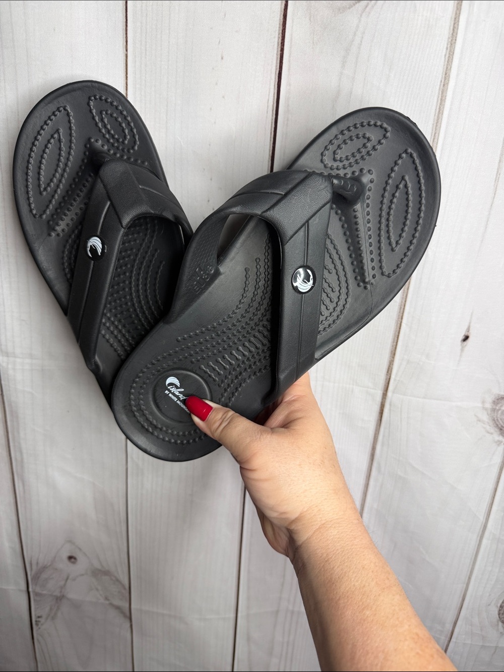 Island surf by White Mountain Black Comfort Flip Flop Sandals blk 7
